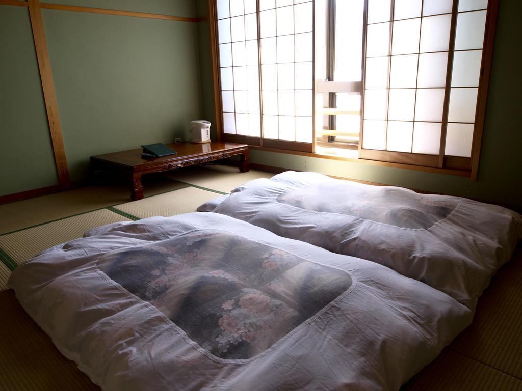 Sazu Onsen Yusho Hotel Kami  Habitación foto
